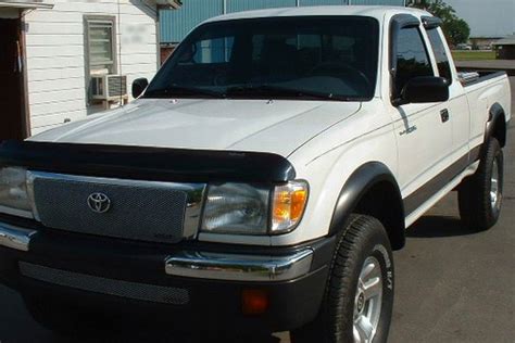 Fender Flares for 1999 Toyota Tacoma .